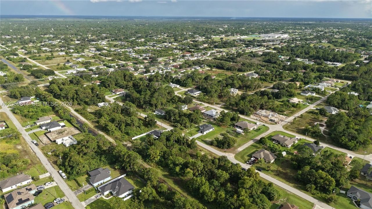 待售: $27,000 (0.23 acres)