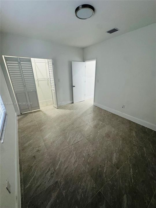 В аренду: $2,600 (2 спален, 1 ванн, 2532 Квадратных фут)