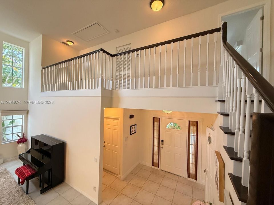 For Rent: $4,500 (3 beds, 2 baths, 2146 Square Feet)