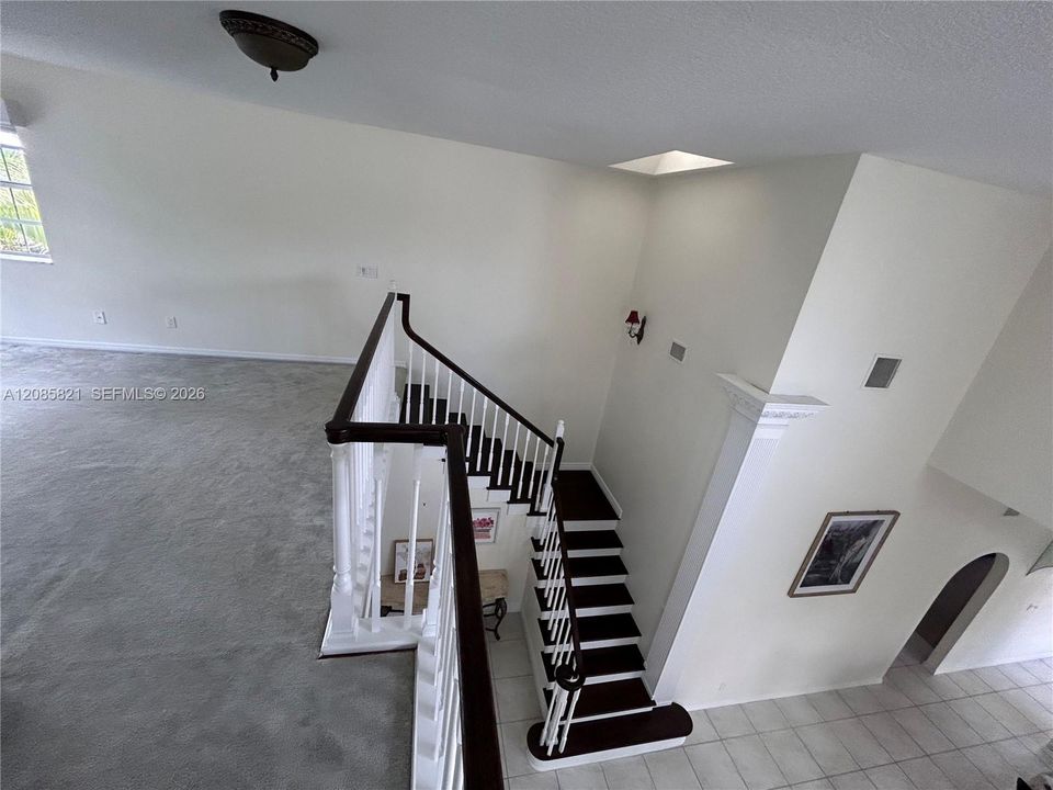 For Rent: $4,500 (3 beds, 2 baths, 2146 Square Feet)