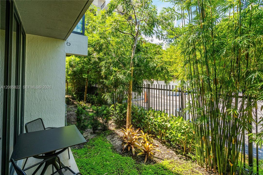 For Rent: $9,000 (4 beds, 3 baths, 3500 Square Feet)