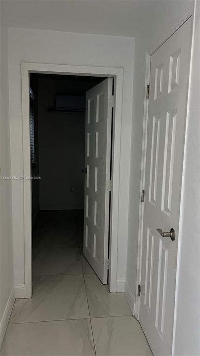 В аренду: $1,300 (1 спален, 1 ванн, 1080 Квадратных фут)