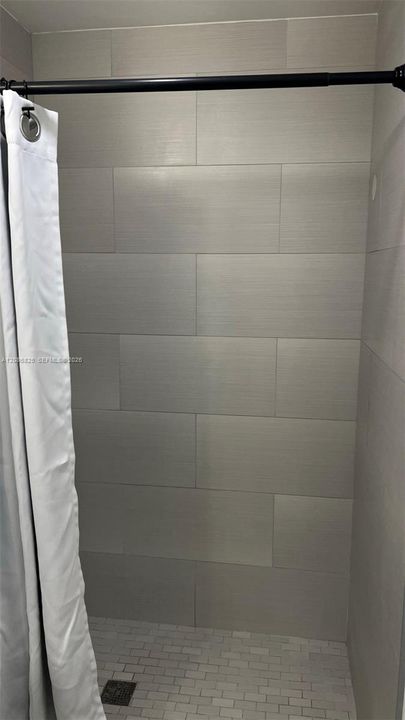 В аренду: $1,300 (1 спален, 1 ванн, 1080 Квадратных фут)