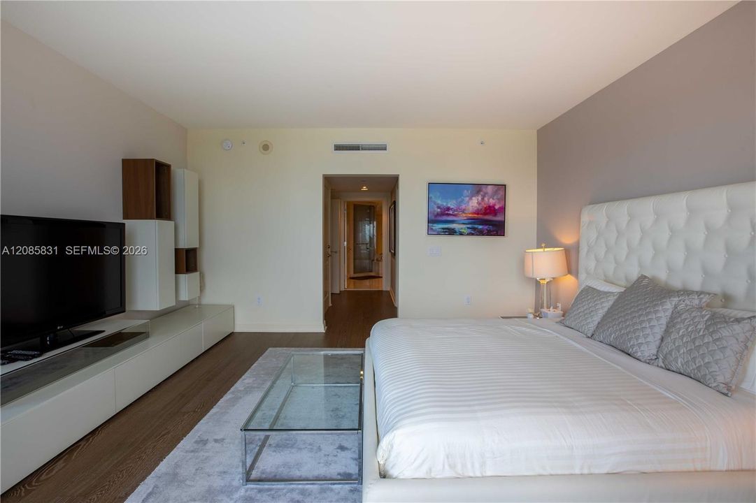 В аренду: $16,500 (3 спален, 3 ванн, 2840 Квадратных фут)