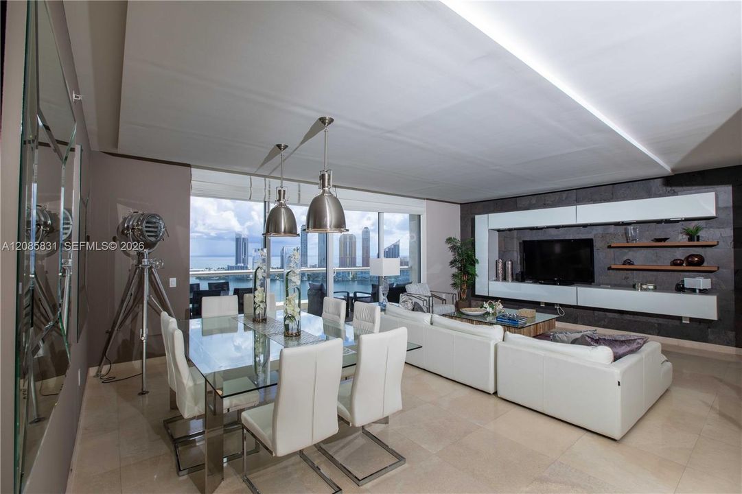 В аренду: $16,500 (3 спален, 3 ванн, 2840 Квадратных фут)