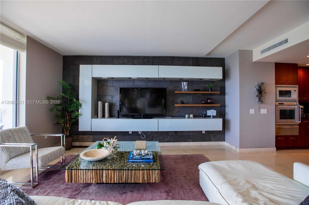 В аренду: $16,500 (3 спален, 3 ванн, 2840 Квадратных фут)