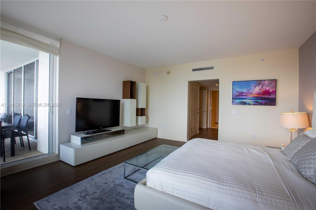 В аренду: $16,500 (3 спален, 3 ванн, 2840 Квадратных фут)