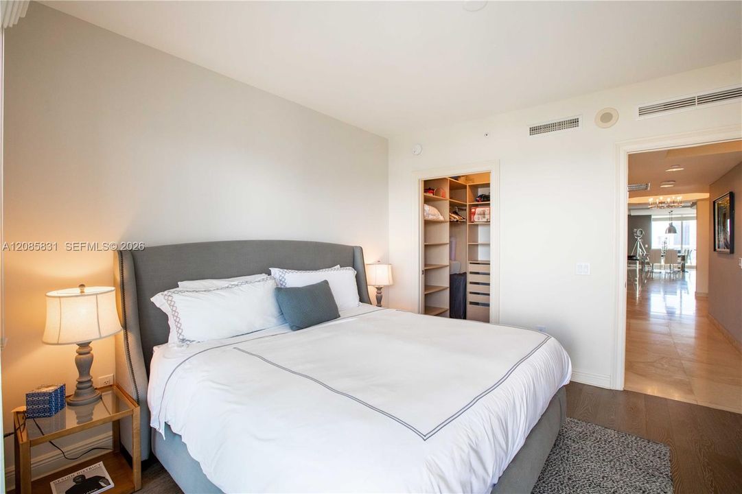 В аренду: $16,500 (3 спален, 3 ванн, 2840 Квадратных фут)
