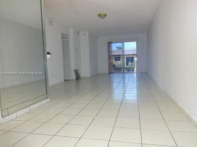 В аренду: $2,195 (2 спален, 2 ванн, 990 Квадратных фут)