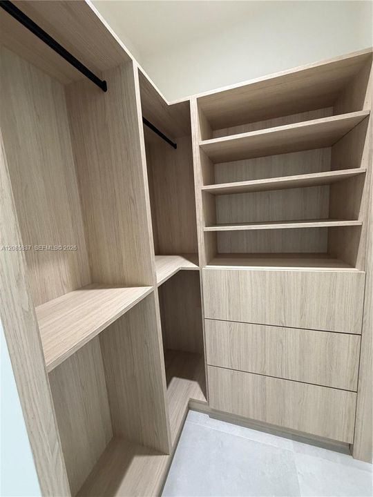 待售: $319,000 (3 贝兹, 2 浴室, 1590 平方英尺)