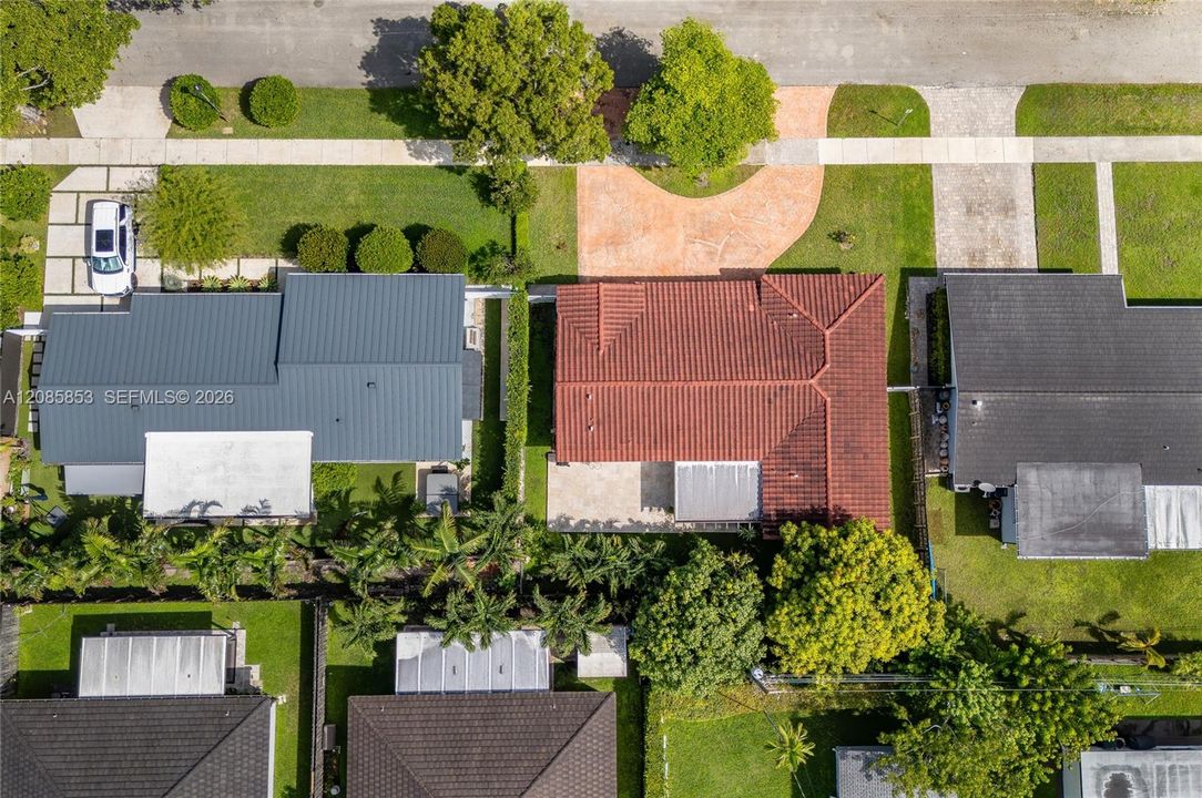 На продажу: $975,000 (4 спален, 3 ванн, 1759 Квадратных фут)