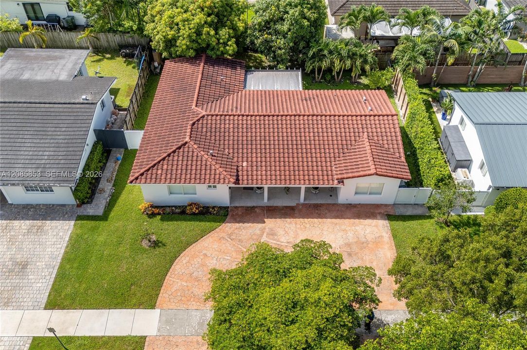 На продажу: $975,000 (4 спален, 3 ванн, 1759 Квадратных фут)