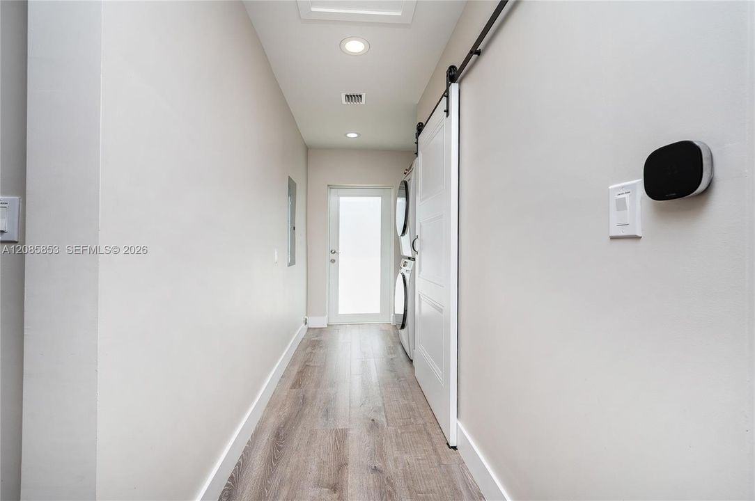 На продажу: $975,000 (4 спален, 3 ванн, 1759 Квадратных фут)