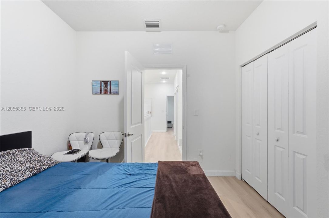 En Venta: $490,000 (3 camas, 2 baños, 1412 Pies cuadrados)