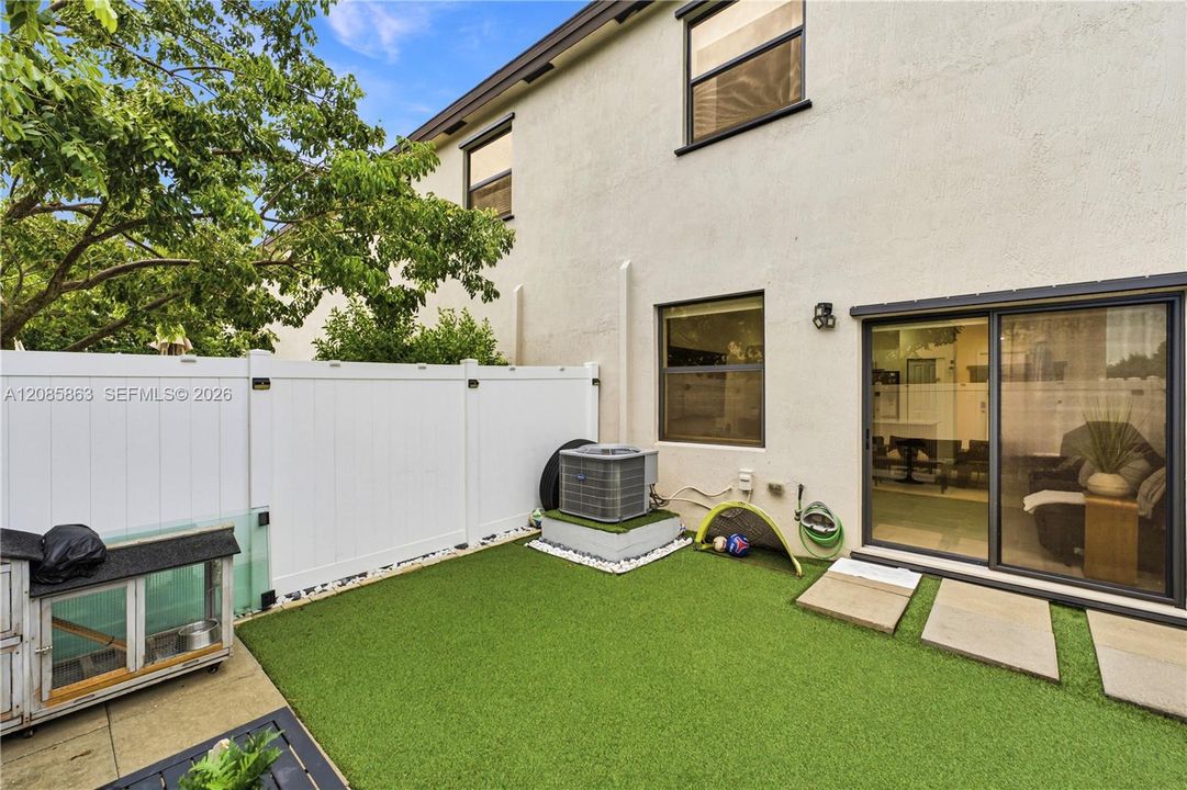 En Venta: $490,000 (3 camas, 2 baños, 1412 Pies cuadrados)