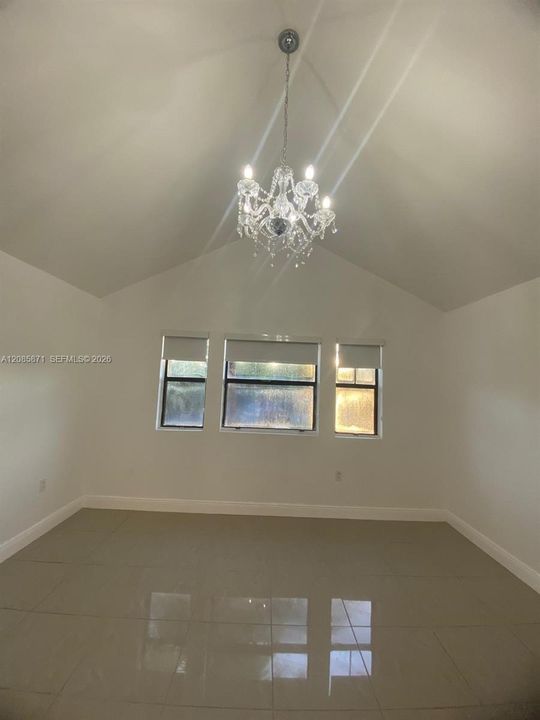 В аренду: $2,450 (2 спален, 2 ванн, 1053 Квадратных фут)