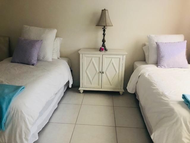 penthouse bed 2