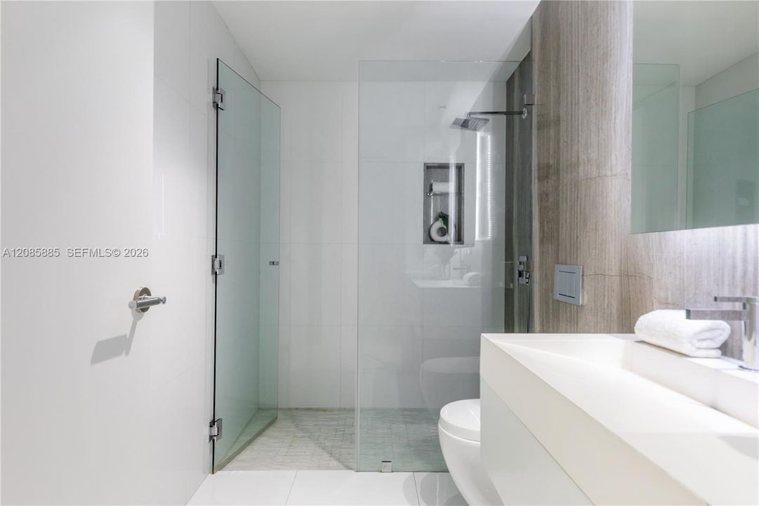 En Venta: $4,500,000 (3 camas, 3 baños, 1866 Pies cuadrados)