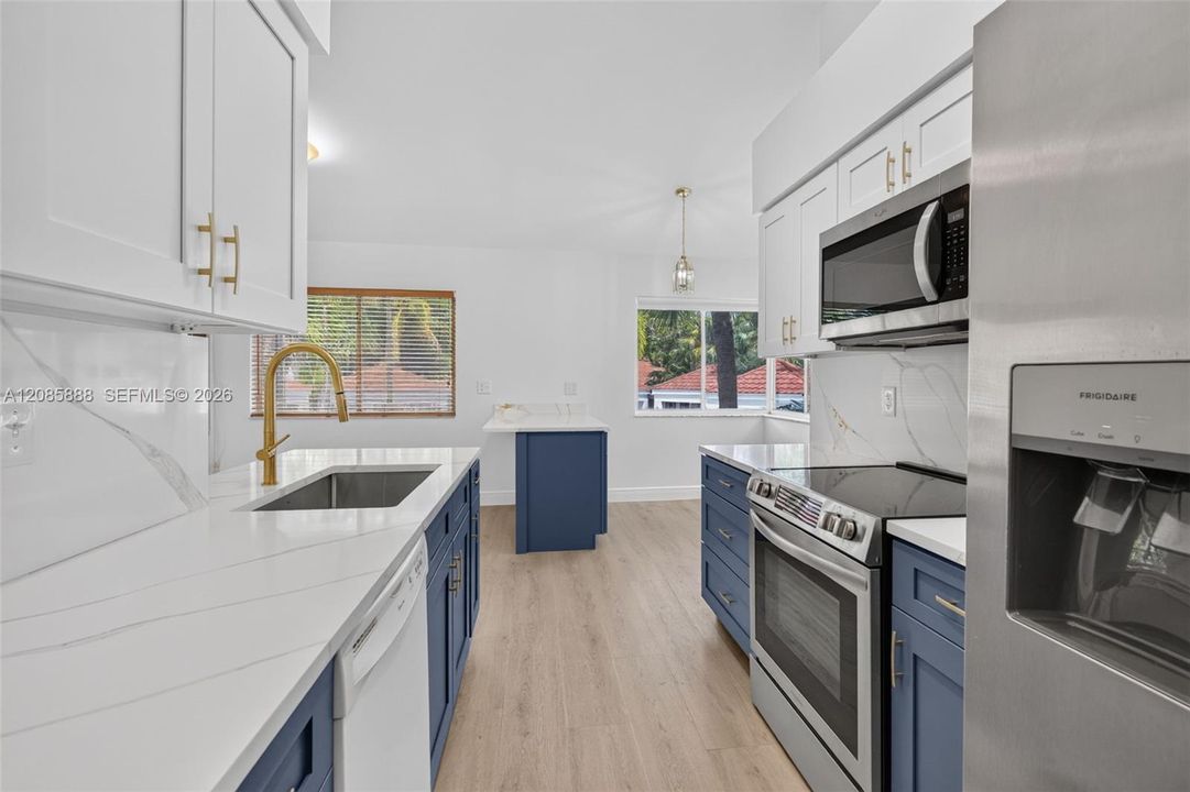 For Sale: $430,000 (3 beds, 2 baths, 1510 Square Feet)
