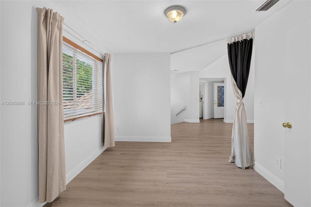 For Sale: $430,000 (3 beds, 2 baths, 1510 Square Feet)