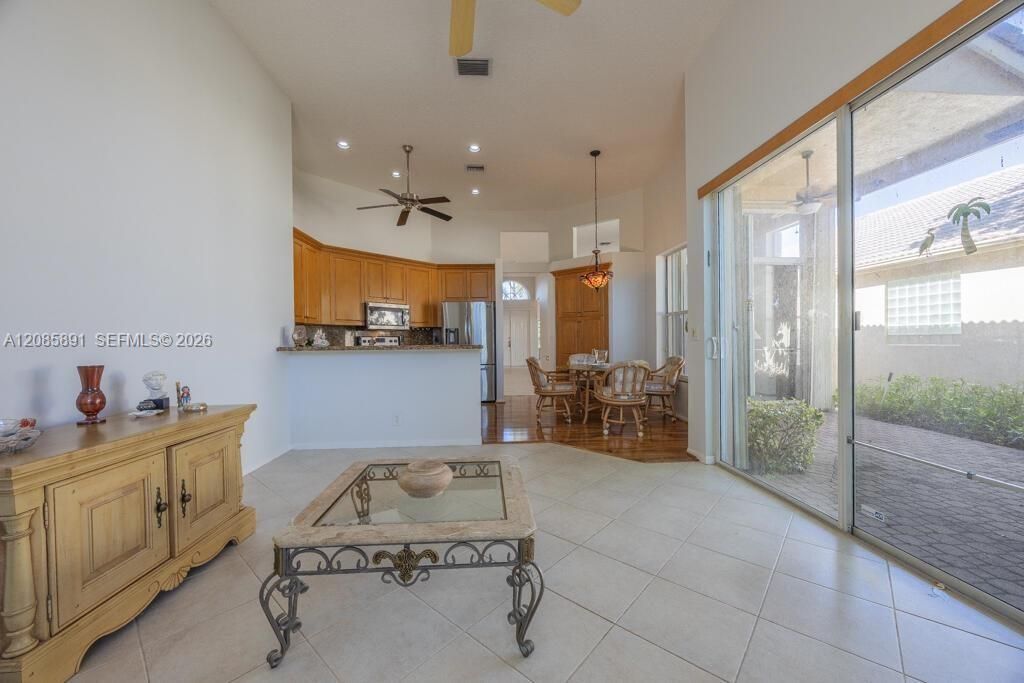For Sale: $629,000 (3 beds, 2 baths, 2217 Square Feet)