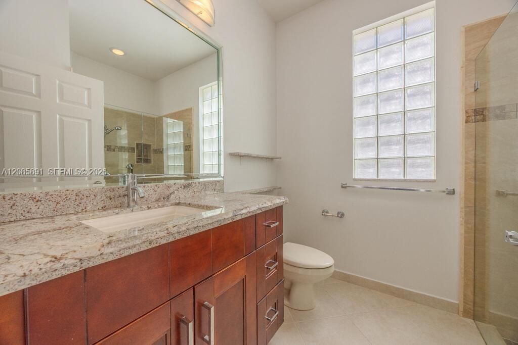 For Sale: $629,000 (3 beds, 2 baths, 2217 Square Feet)