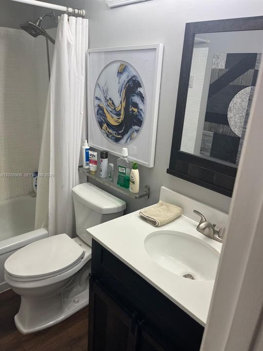 В аренду: $1,450 (1 спален, 1 ванн, 585 Квадратных фут)
