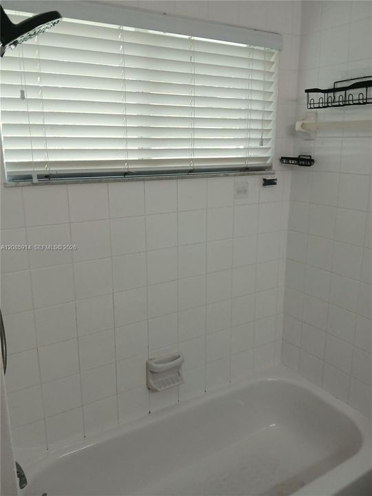 tub & shower