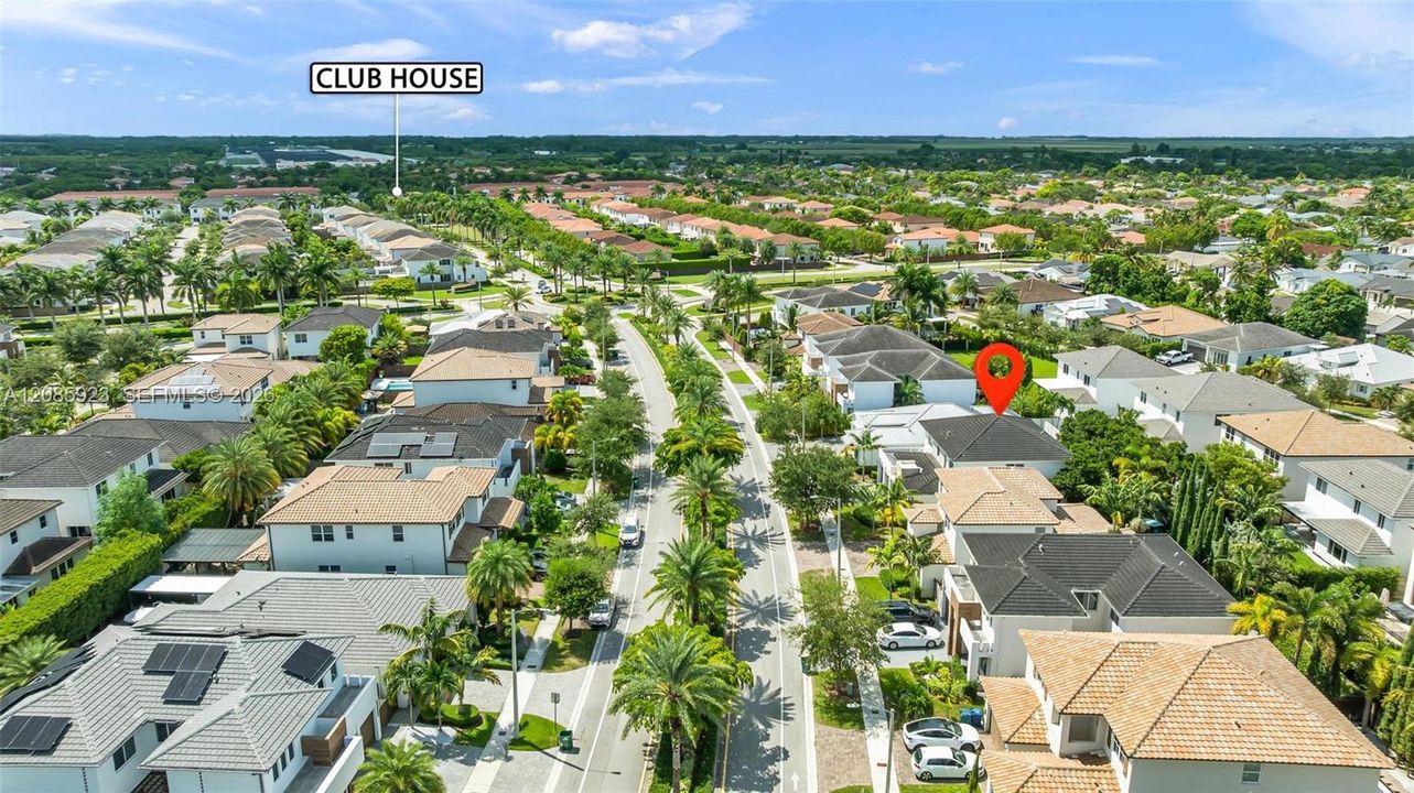 For Sale: $970,000 (6 beds, 3 baths, 3128 Square Feet)