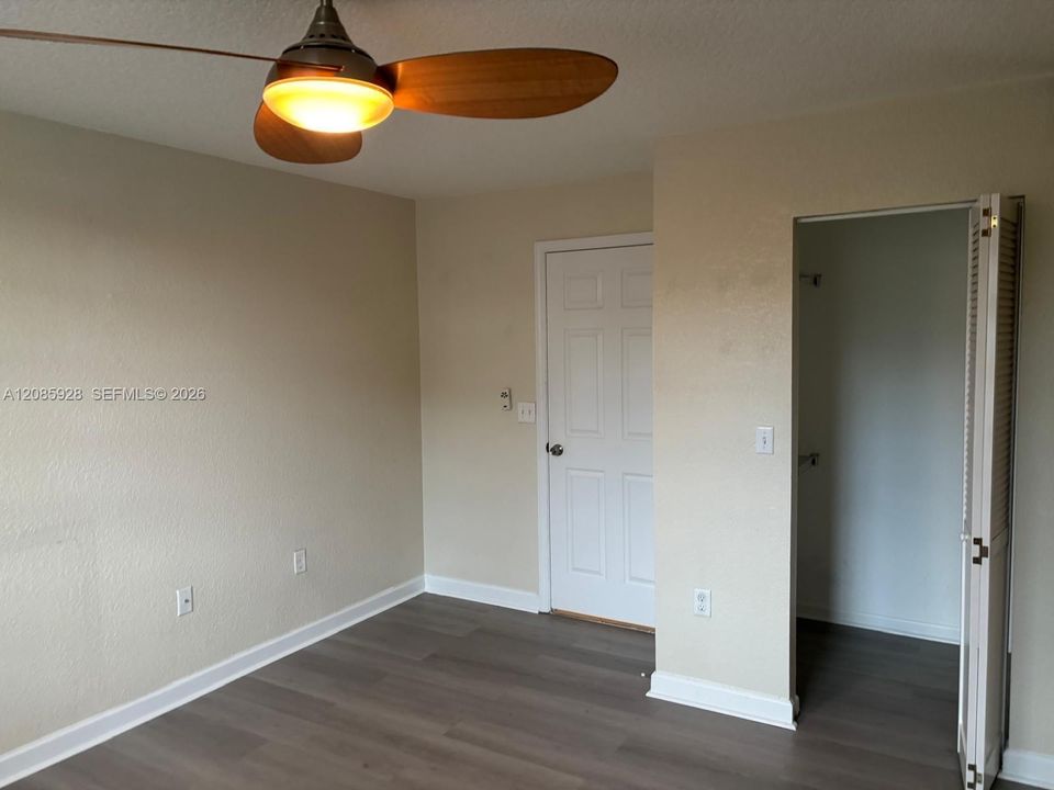 For Rent: $2,200 (2 beds, 2 baths, 1066 Square Feet)