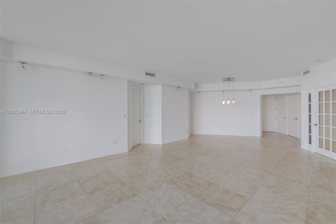 En Renta: $5,400 (2 camas, 2 baños, 1440 Pies cuadrados)