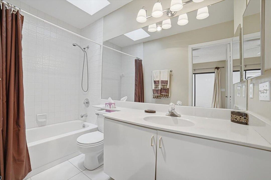 15-Bathroom