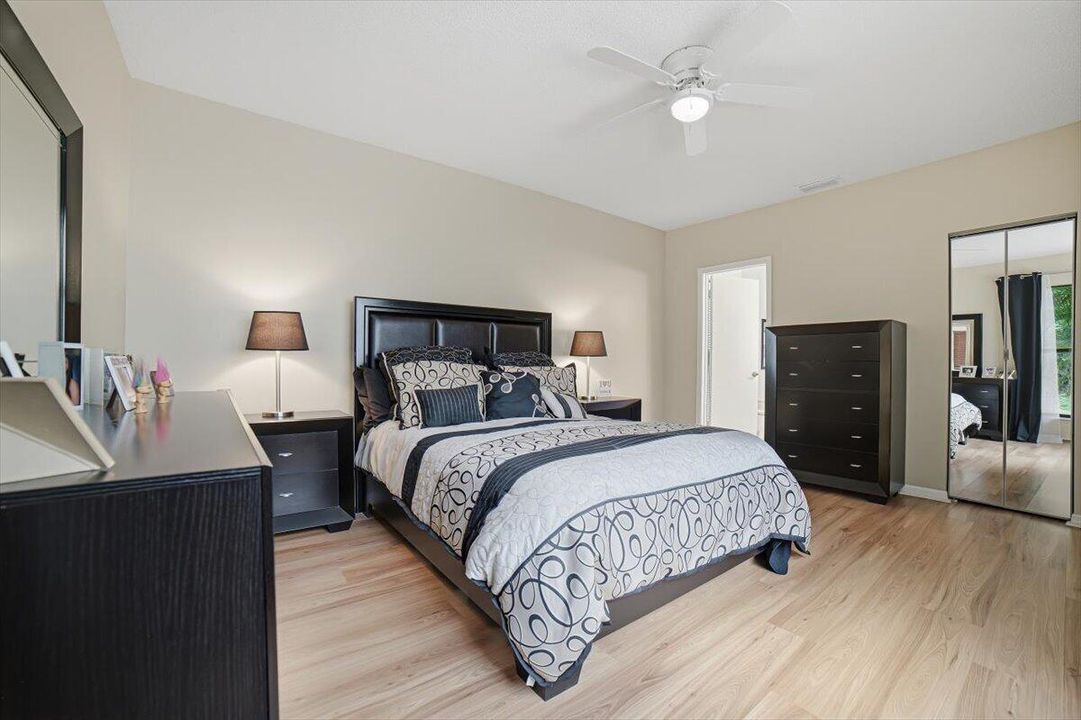 17-Bedroom1-B