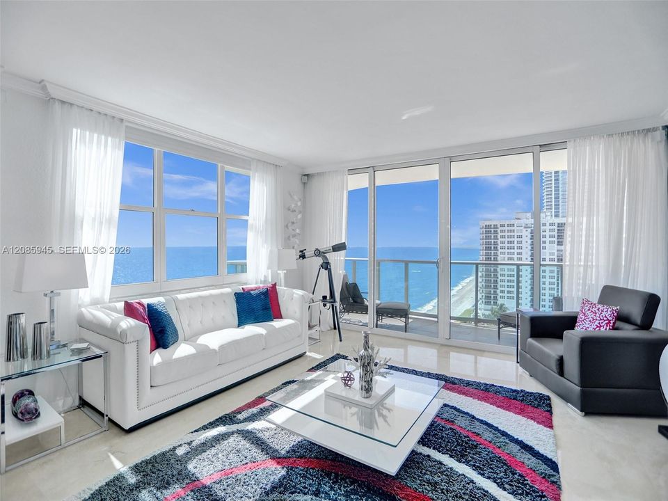 出租: $6,000 (2 贝兹, 2 浴室, 1198 平方英尺)