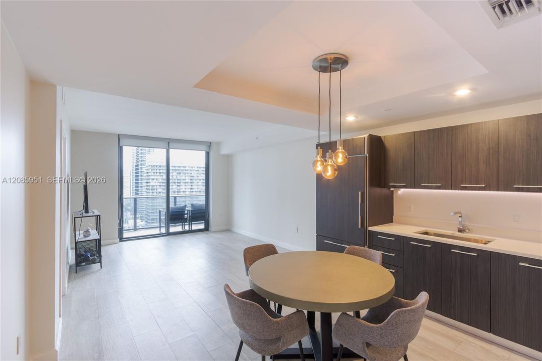 En Renta: $3,950 (1 camas, 2 baños, 852 Pies cuadrados)