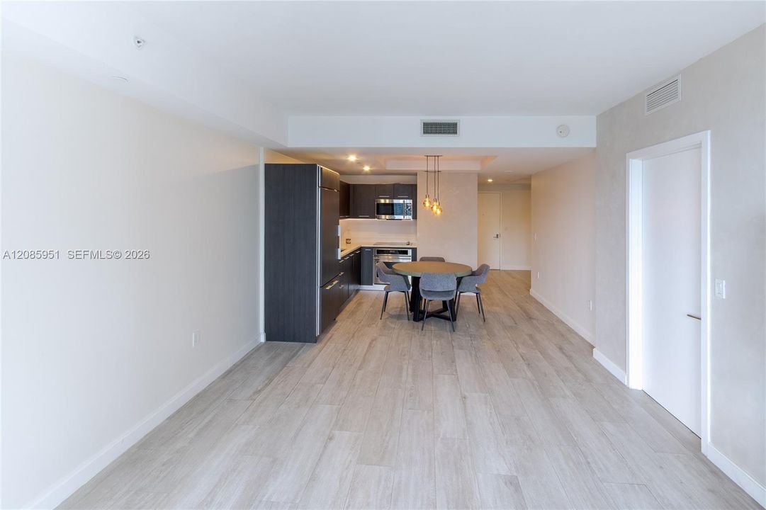 En Renta: $3,950 (1 camas, 2 baños, 852 Pies cuadrados)