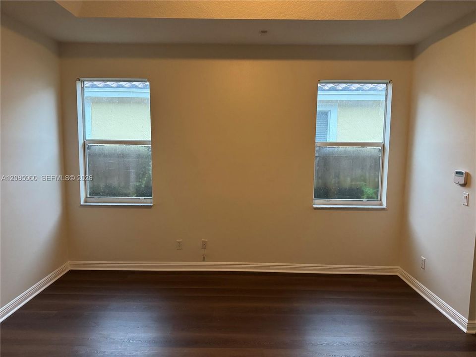 В аренду: $4,500 (4 спален, 3 ванн, 2089 Квадратных фут)