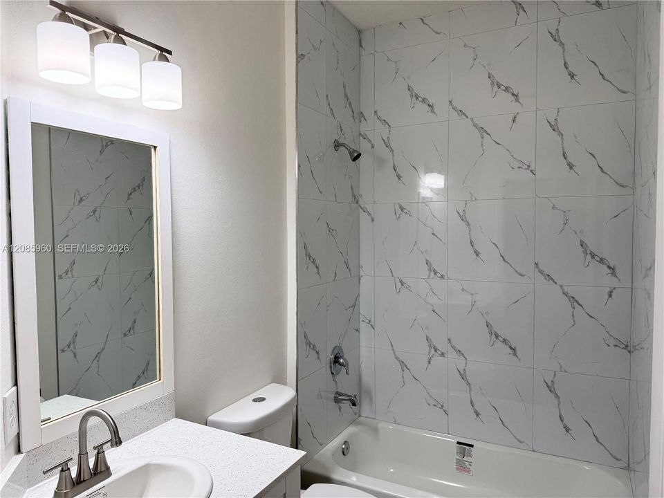 В аренду: $4,500 (4 спален, 3 ванн, 2089 Квадратных фут)