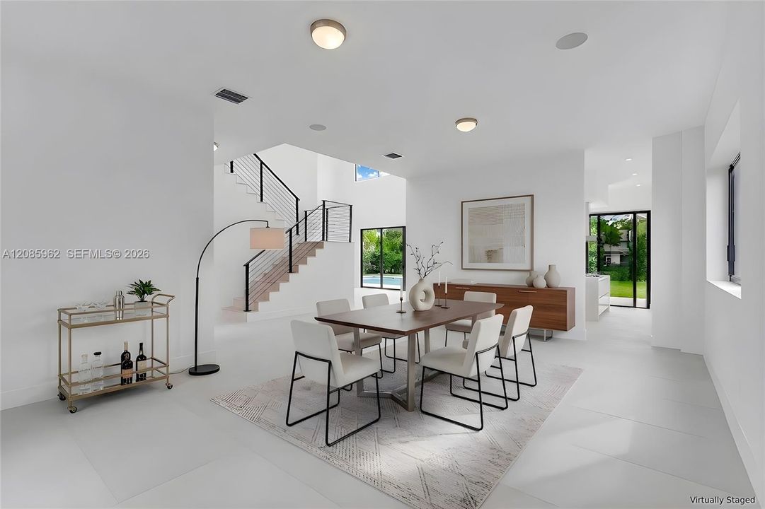 For Sale: $2,375,000 (5 beds, 5 baths, 3813 Square Feet)