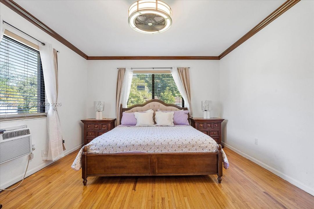 В аренду: $2,650 (2 спален, 1 ванн, 2278 Квадратных фут)