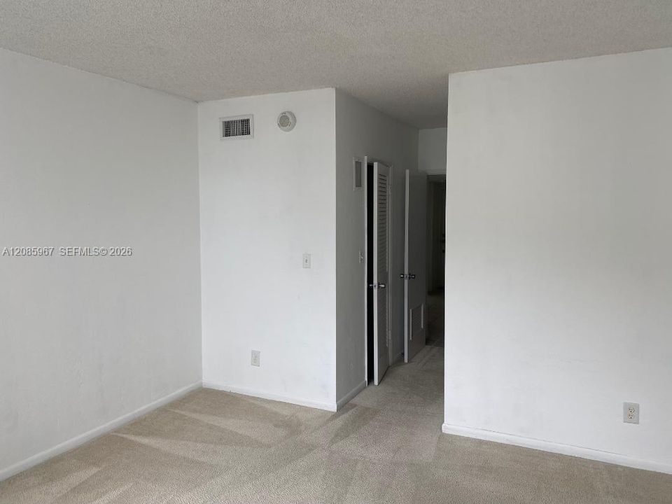 En Renta: $2,000 (1 camas, 1 baños, 1005 Pies cuadrados)