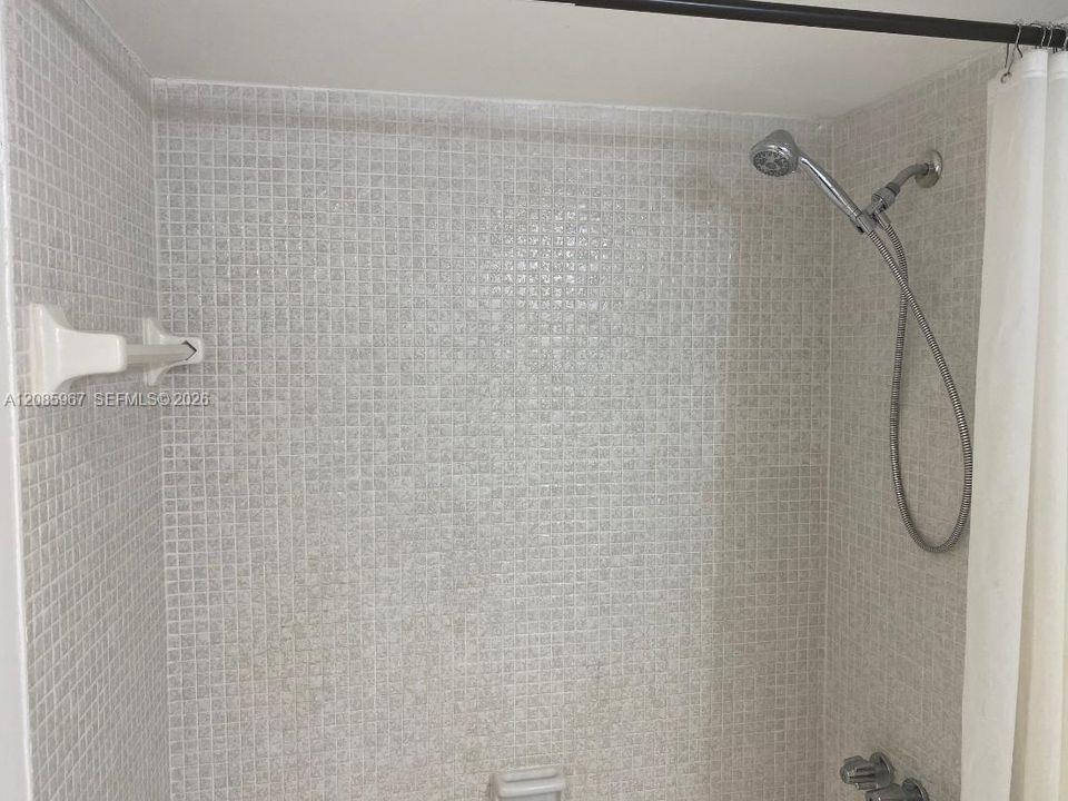 En Renta: $2,000 (1 camas, 1 baños, 1005 Pies cuadrados)