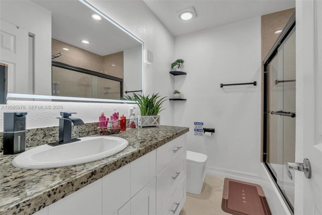 For Sale: $599,000 (0 beds, 0 baths, 1798 Square Feet)