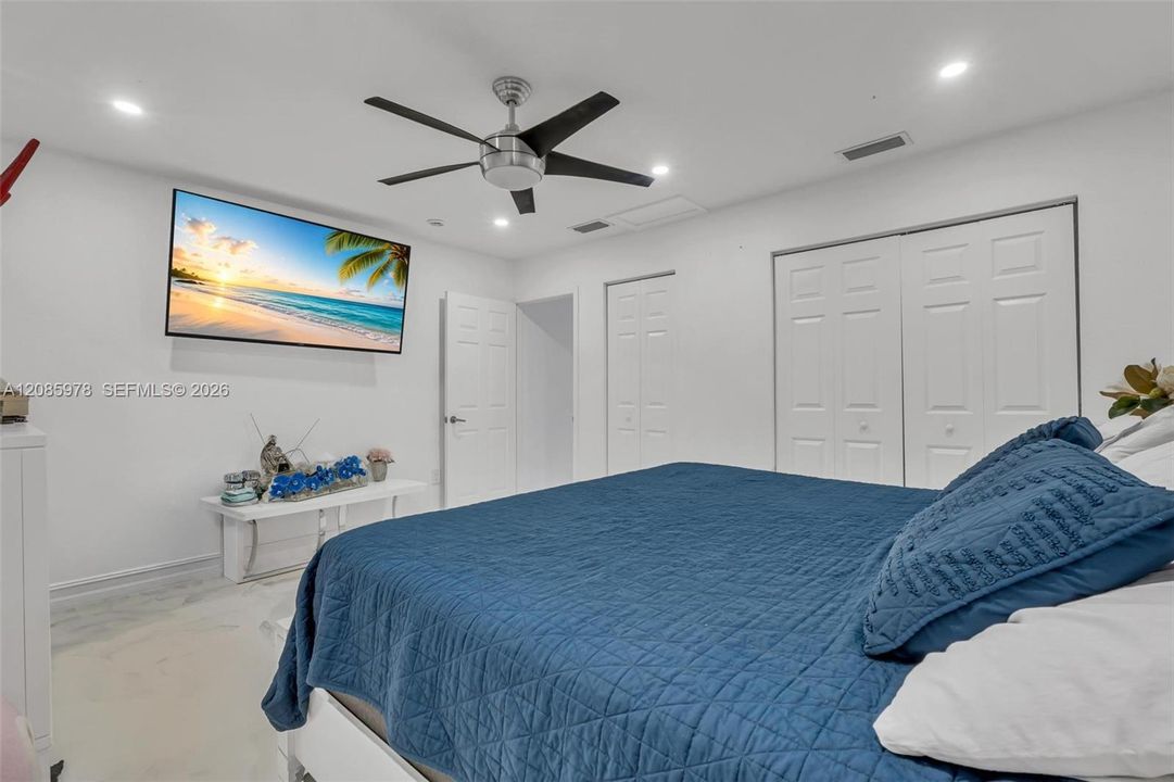 For Sale: $599,000 (0 beds, 0 baths, 1798 Square Feet)