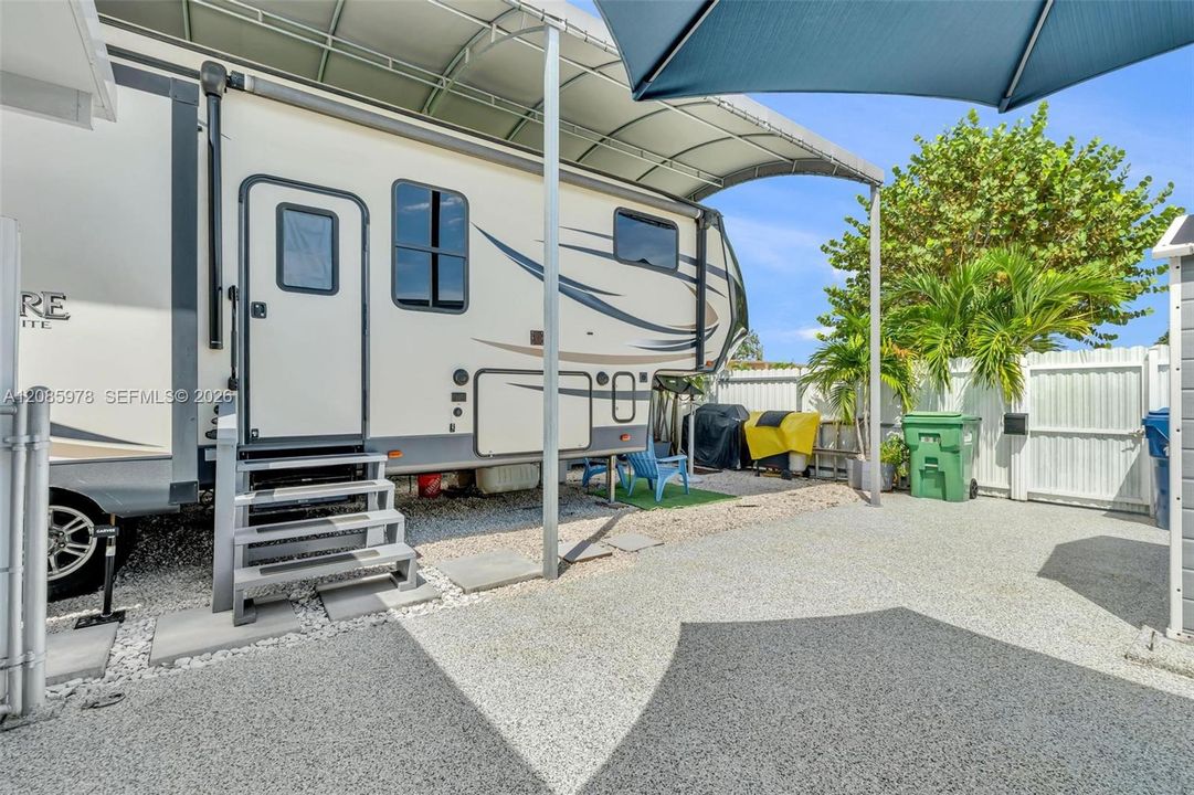 For Sale: $599,000 (0 beds, 0 baths, 1798 Square Feet)