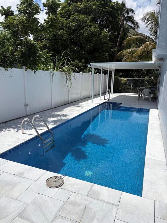 pool 7