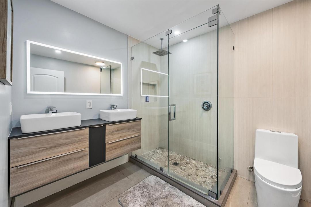 243 Gray St-5