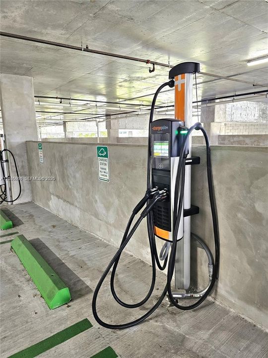 В аренду: $2,150 (1 спален, 1 ванн, 600 Квадратных фут)