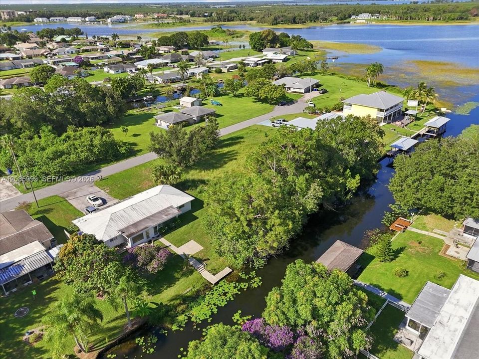 На продажу: $49,500 (0.23 acres)