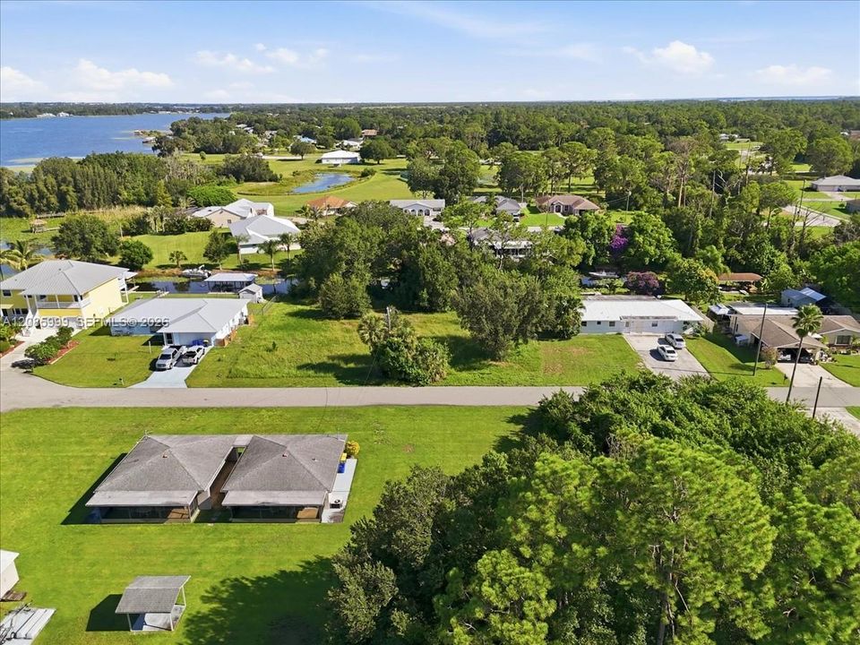 На продажу: $49,500 (0.23 acres)